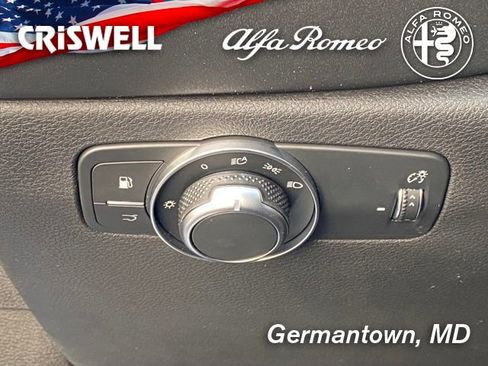 New 2024 Alfa Romeo Tonale Veloce image 34