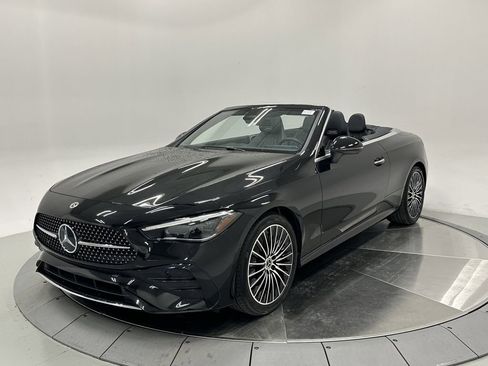 Certified 2025 Mercedes-Benz CLE 300 4MATIC Cabriolet image 3