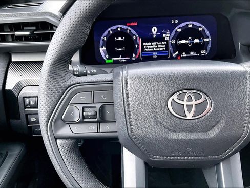Used 2026 Toyota Tacoma TRD Pro AWD/4WD image 24