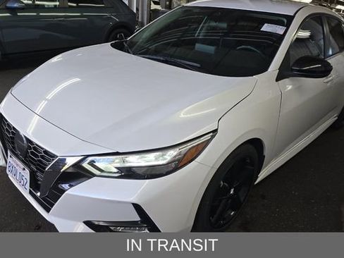 Used 2021 Nissan Sentra SR image 1