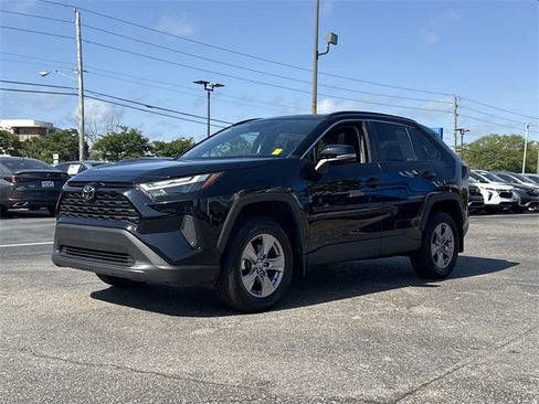 Used 2024 Toyota RAV4 XLE image 9