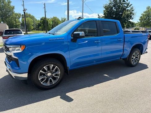Certified 2025 Chevrolet Silverado 1500 LT AWD/4WD image 7