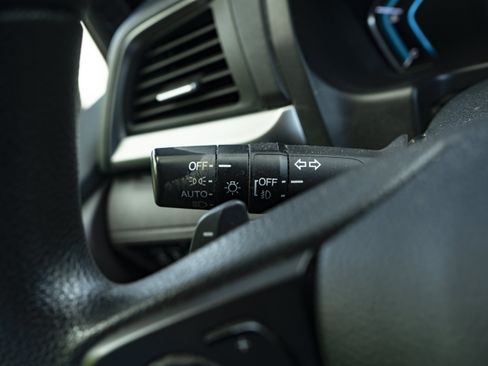 Used 2019 Honda Odyssey EX image 24
