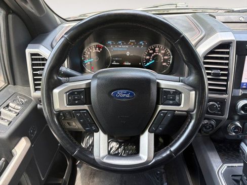Used 2020 Ford F150 Platinum w/ Equipment Group 701A Luxury AWD/4WD image 13