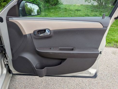 Used 2012 Chevrolet Malibu LS FWD image 29