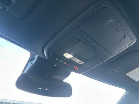 Certified 2024 GMC Acadia Elevation AWD/4WD image 13