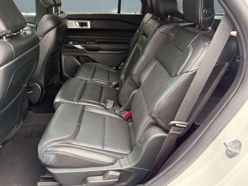 Used 2020 Ford Explorer ST w/ Premium Technology Package AWD/4WD image 14