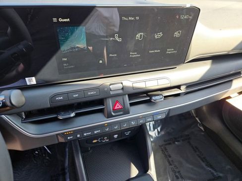 New 2026 Kia K4 LX image 13