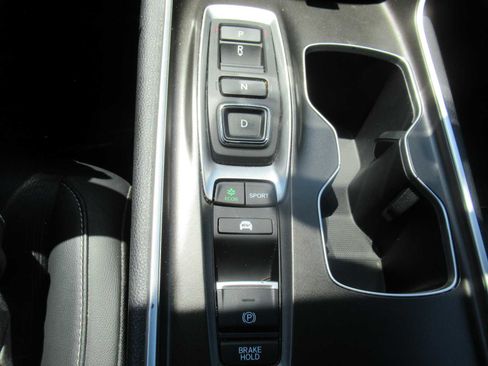 Used 2022 Honda Accord Sport image 25