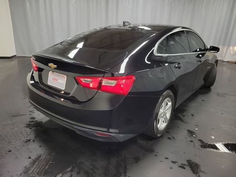 Used 2021 Chevrolet Malibu LS w/ LPO, Convenience Package 1 image 8
