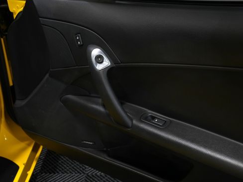 Used 2007 Chevrolet Corvette Z06 w/ Preferred Equipment Group image 24