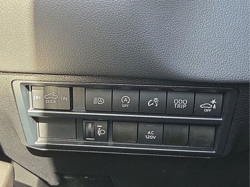 Used 2026 Toyota Tundra Limited w/ Power Package AWD/4WD image 22