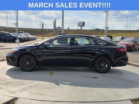 Used 2016 Toyota Avalon Touring image 6