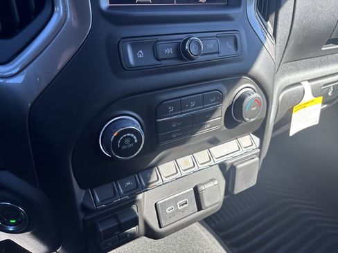 New 2026 Chevrolet Silverado 1500 Custom Trail Boss w/ Dark Appearance Package image 21