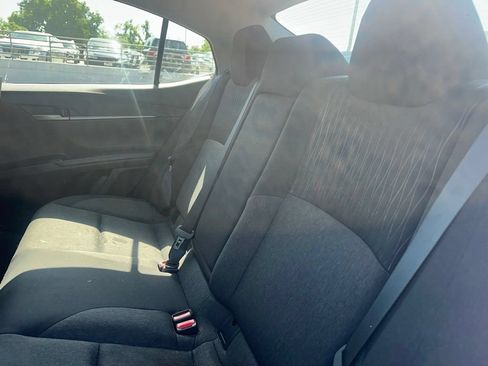 Used 2025 Toyota Camry LE FWD image 8