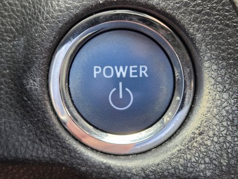 Certified 2020 Toyota RAV4 XLE AWD/4WD image 20