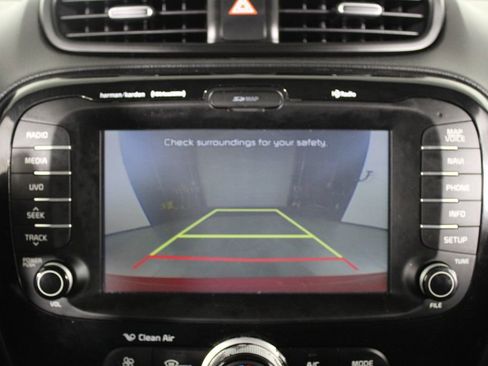 Used 2017 Kia Soul + w/ Audio Package image 27