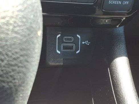 Used 2025 Jeep Compass Sport AWD/4WD image 13