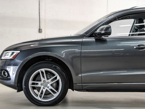 Used 2017 Audi Q5 2.0T Premium Plus w/ Technology Package image 20
