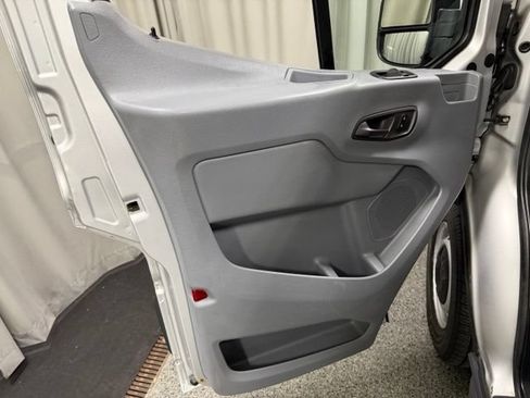 Used 2018 Ford Transit 350 XL RWD image 13