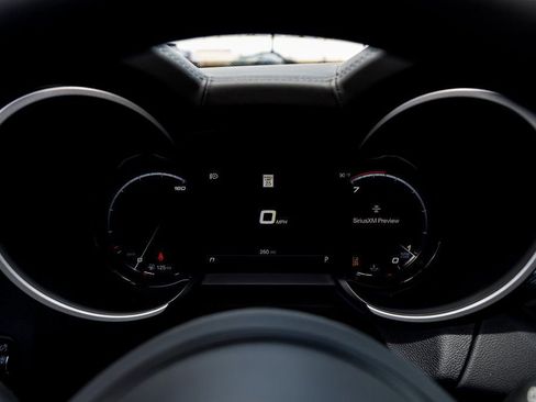 New 2025 Alfa Romeo Stelvio Sprint image 26