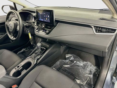 Used 2023 Toyota Corolla LE FWD image 26
