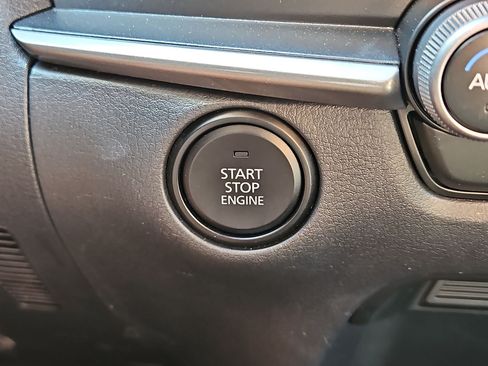 Certified 2025 MAZDA CX-30 AWD 2.5 S w/ Select Sport Pkg image 17