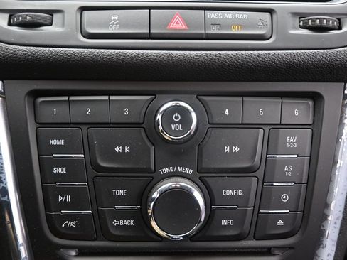 Used 2013 Buick Encore Convenience AWD/4WD image 29