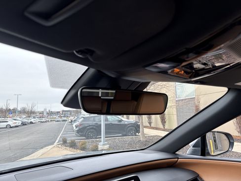 Certified 2025 Lexus RX 350 Premium w/ Accessory Package image 27