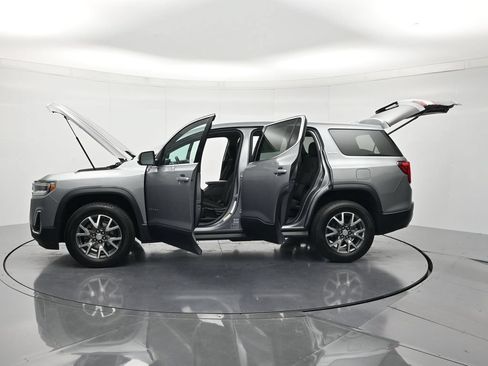 Used 2023 GMC Acadia SLE FWD image 47
