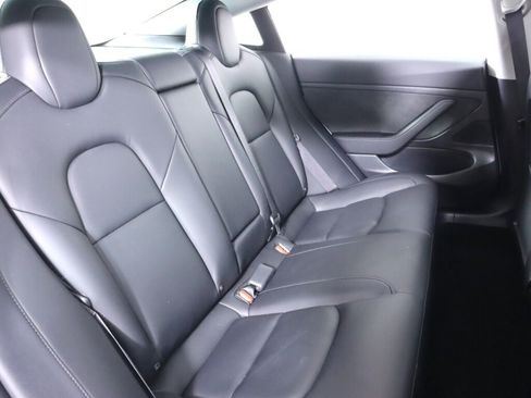 Used 2020 Tesla Model 3 Standard Range Plus RWD image 37