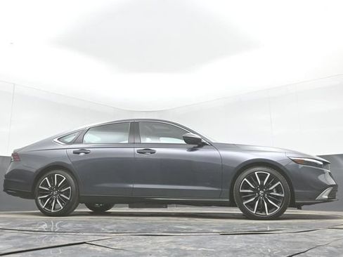 Used 2025 Honda Accord Touring image 49
