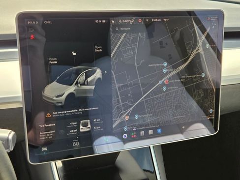 Used 2020 Tesla Model Y Long Range AWD/4WD image 31