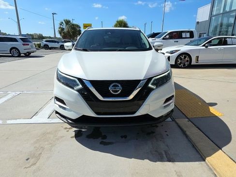 Used 2022 Nissan Rogue Sport SL w/ Premium Package image 9