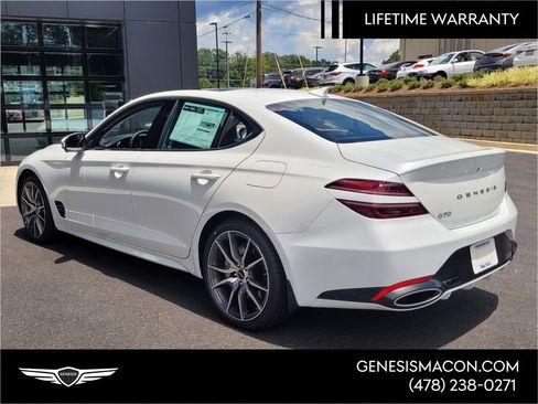New 2026 Genesis G70 2.5T Prestige image 7