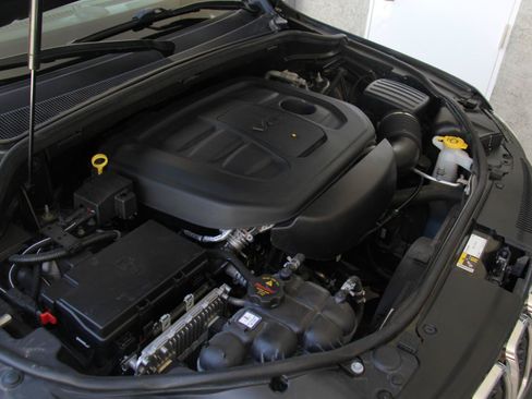 Used 2020 Jeep Grand Cherokee Laredo w/ Quick Order Package 2BN North AWD/4WD image 40