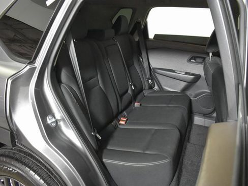 Used 2023 Nissan Rogue S image 28