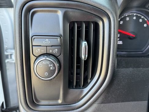 Used 2023 Chevrolet Silverado 1500 W/T image 32
