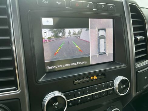 Used 2020 Ford Expedition Platinum AWD/4WD image 15