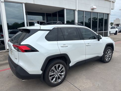 Used 2023 Toyota RAV4 XLE Premium FWD image 16