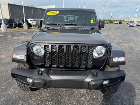 Used 2022 Jeep Gladiator Sport AWD/4WD image 37