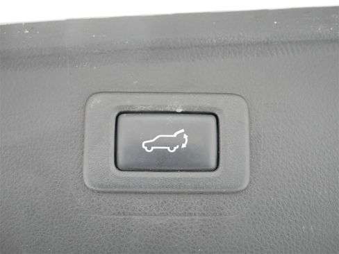 Used 2019 Subaru Outback 2.5i Premium w/ Popular Package #2 image 13