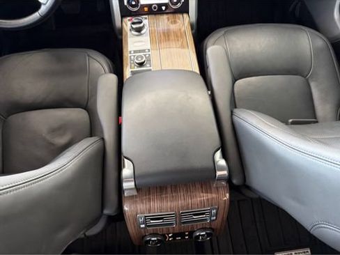 Used 2019 Land Rover Range Rover HSE AWD/4WD image 18
