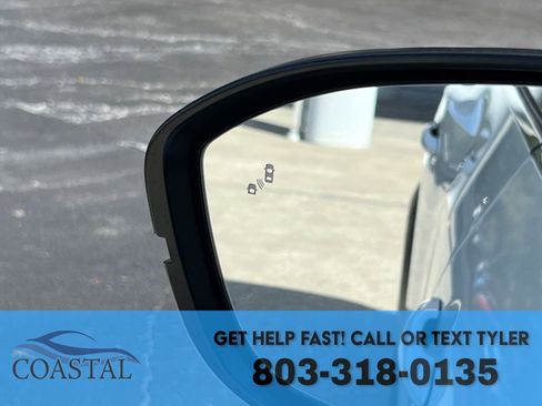 Used 2024 Nissan Pathfinder SV image 30