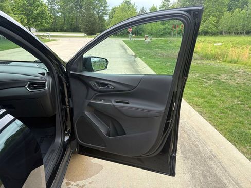 Used 2024 Chevrolet Equinox RS AWD/4WD image 26