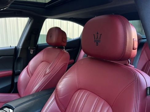 Used 2019 Maserati Ghibli image 14