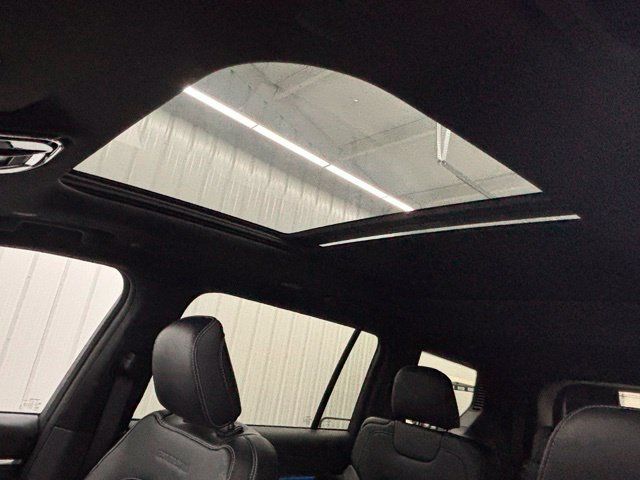 Used 2024 Jeep Grand Cherokee L Overland AWD/4WD image 43