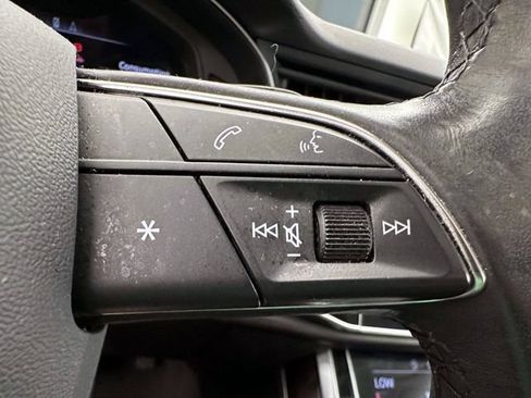 Used 2022 Audi Q7 3.0T Premium Plus w/ Premium Plus Package AWD/4WD image 33
