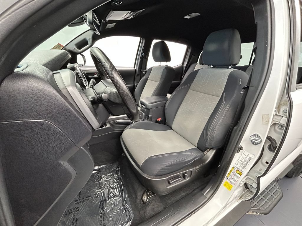 Used 2021 Toyota Tacoma TRD Sport RWD image 45
