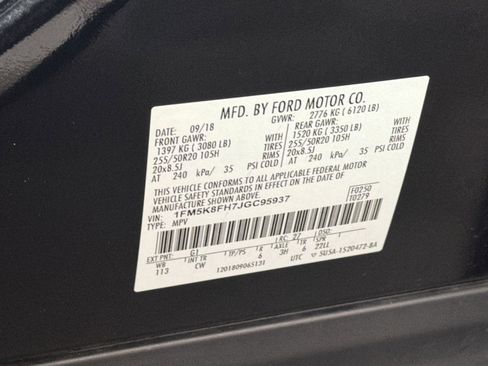 Used 2018 Ford Explorer Limited image 30